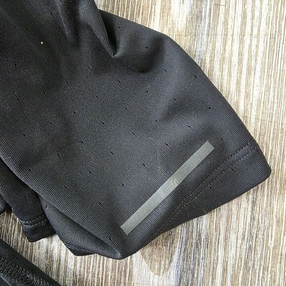 Nike Running Division Moth See Through Tee Shirt S Black Dri-Fit ADV FQ3091-010 - Picture 15 of 16